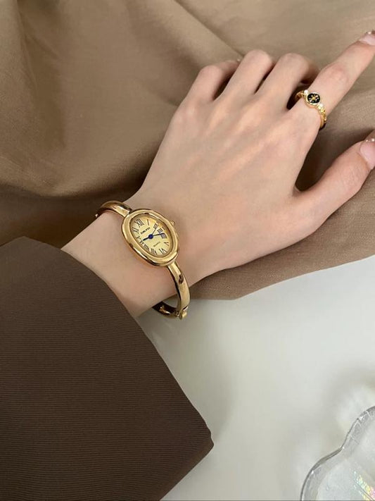 Elegant Oval Vintage Watch
