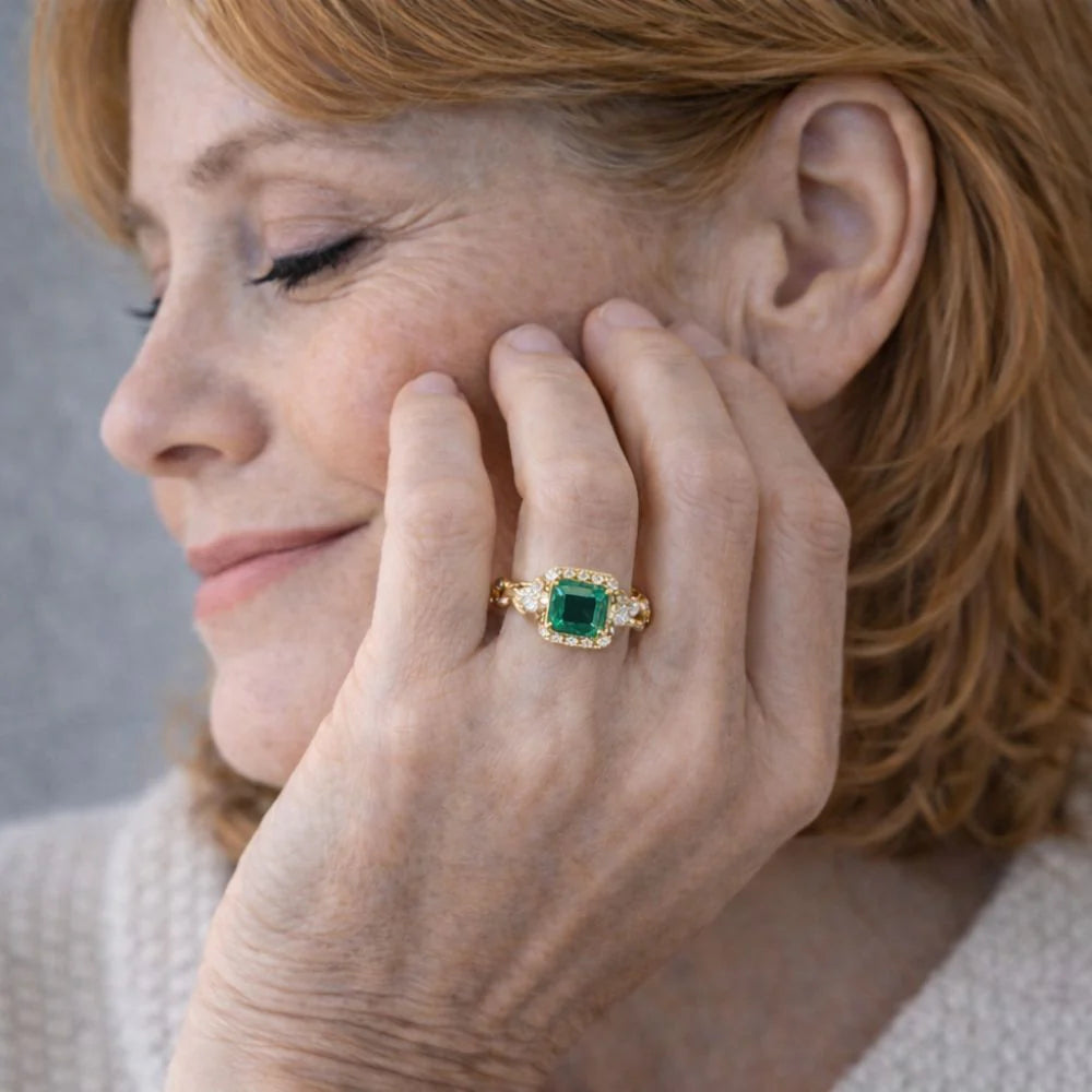 Elowira Starwynne Emerald Ring