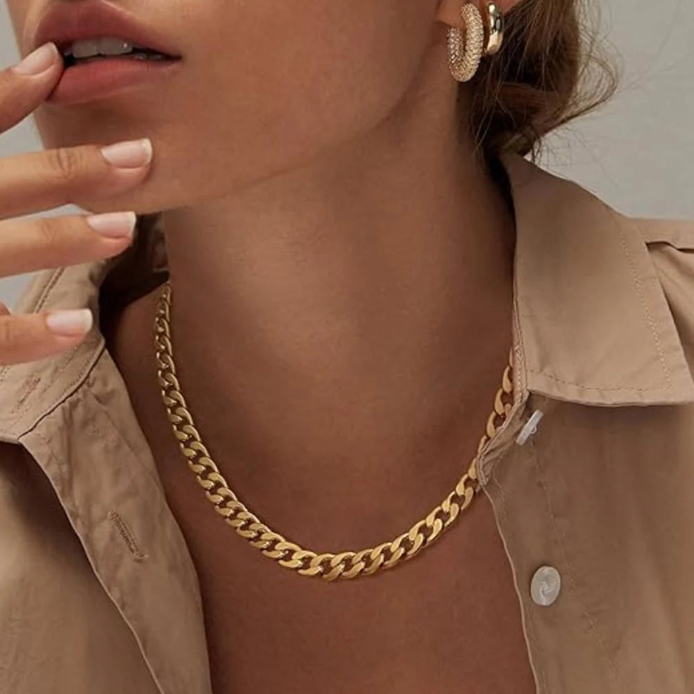 Classic Gold Curb Necklace